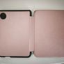 Kobo eReader 16GB + Case  Excellent Condition Image 2