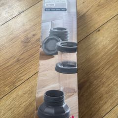 Storage cups