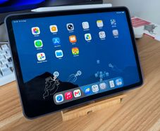 iPad Pro 11 2nd Gen 128gb + Apple Pencil 2 - Very good condition