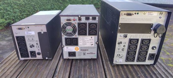 Apc Ups X 2, Hp Ups X 1