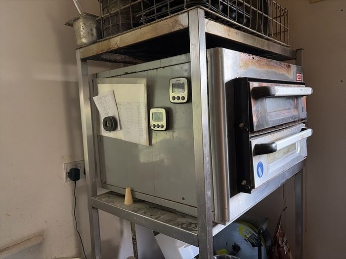 pizza oven