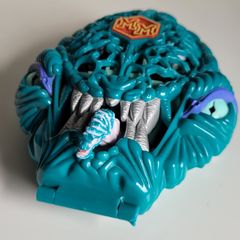 Mighty Max Liquidates the Ice Alien