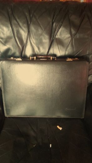 breifcase