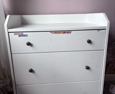 Chest of Drawers
