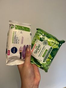 Makeup remover wipe cleansing wipe