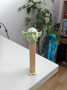 Yoda pez dispenser