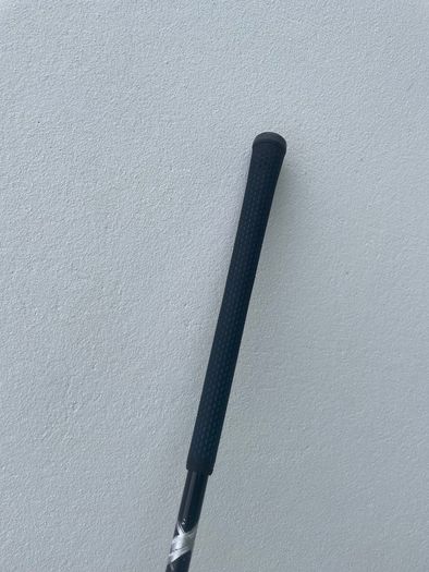Extra Stiff driver shaft with taylormade connection