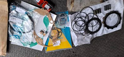 Yamaha RD 350 YPVS full gasket kit , clutch, cable...etc