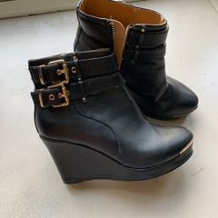 River Island wedges size 3