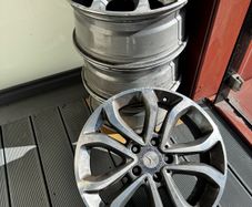 Mercedes C-class R17 Alloys