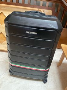 Free To Take Away - 1 x Large Hard Cover - Shell Suitcase