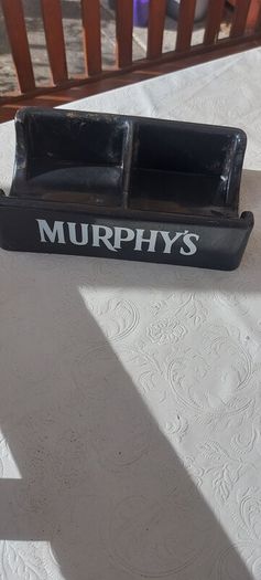 Murphys beer mat holder ,used condition ,see pictures for condition, hard to come by ,,buyer collects or pays postage thank you, A little crack one side but overall nice condition,