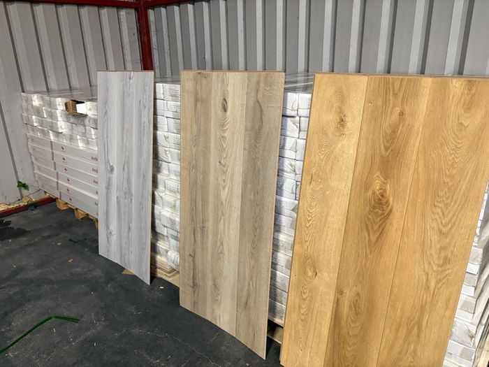 New laminated Flooring 8mm ac4