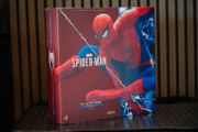 Hot Toys Spider-Man - Classic Suit - VGM48 - 1/6 Scale