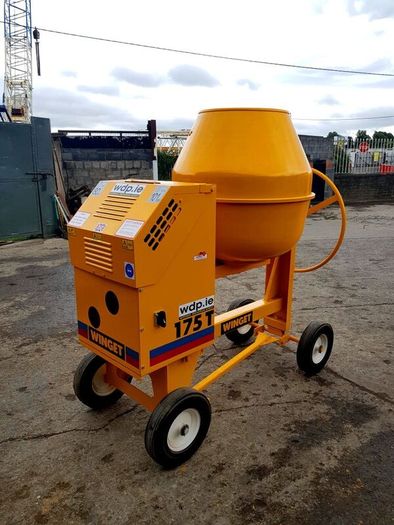 Cement mixer