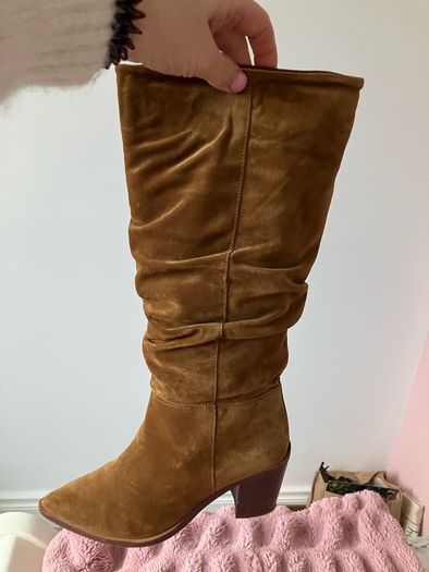 Suede slouch boots