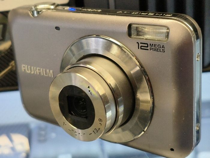 Fujifilm Digital Camera FinePix JV100 12.0MP 3X Zoom Grey