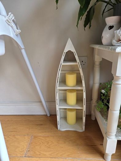 Boat shelf