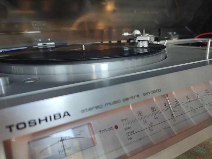 Toshiba SM 3600 Music Centre