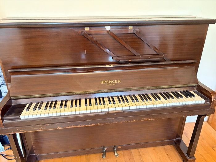 Spencer piano