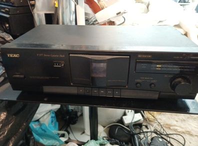TEAC cassette deck player