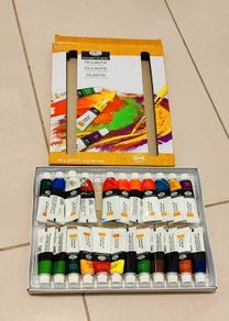 Royal & Langnickel Essentials Gouache Paint Set 24 Colors