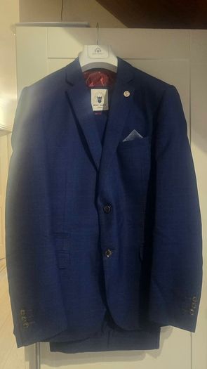 Suit