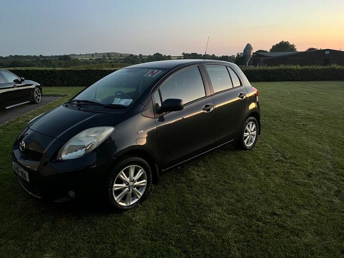 Toyota Yaris 2011