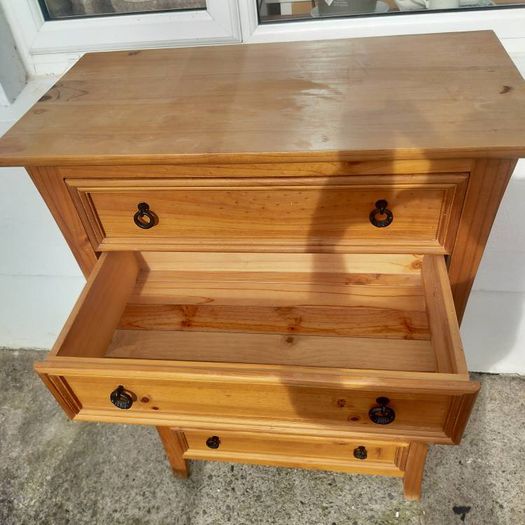 Chest of 6 drawers
