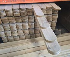 5 ft round top pickets 4inch