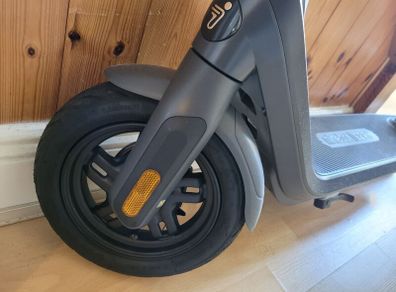 Electric Scooter Ninebot e2 Pro