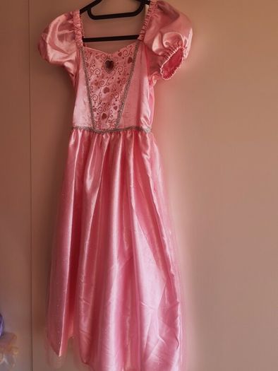 Princess Dress /costume 6-8yrs