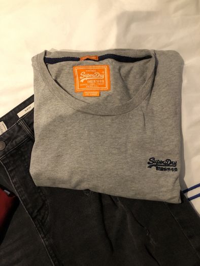 Men's black shorts and 2 t shirts