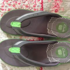 Clarks Flip Flops