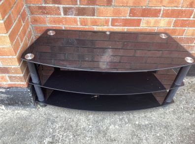 Tv Black Glass Table, 3 Tier in perfect condition