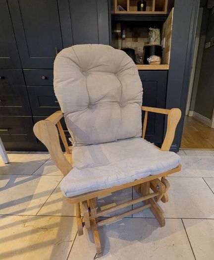 Rocking chair/glider