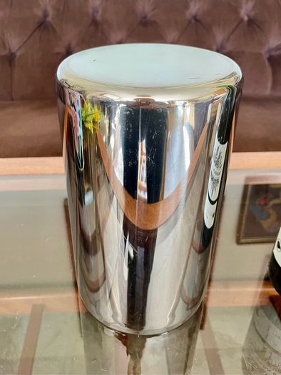 Mirror Polished Stainless Steel Double Walled Wine Cooler resembling the Wine Bottle Cooler