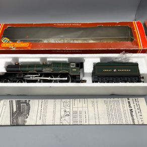 Hornby OO Gauge Steam Locomotive GWR 6013 King Henry VIII FAULTY