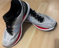 new balance runners