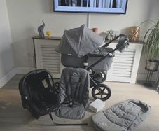 Bugaboo Fox with car seat