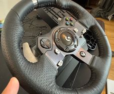 Logitech G920 Driving Force Racing Wheel & Pedals Like New