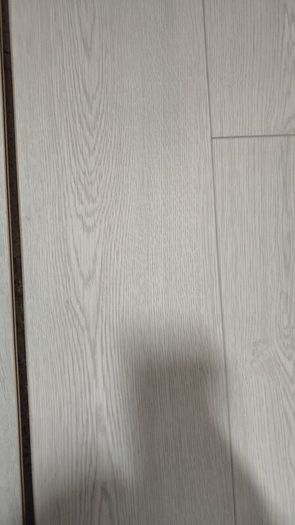 Supply and install  laminate flooring
