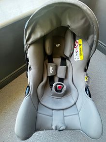 Joie iSnug2 iSize Car Seat with I-Base 2 ISOFIX