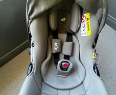 Joie iSnug2 iSize Car Seat with I-Base 2 ISOFIX