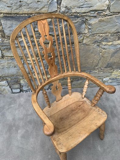 Victorian Elm and Ash Windsor Armchair.