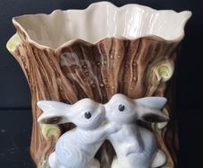 Vintage Hornsea Planter Flower Pot Kissing Bunnys