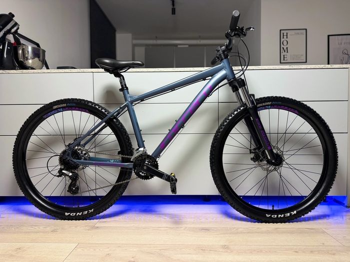 Carrera Vengeance Bike (Like NEW)
