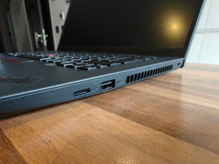 Lenovo ThinkPad L14 Gen4 Laptop | AMD Ryzen 5 Pro | 16GB | 14" FHD | 256GB | Win11