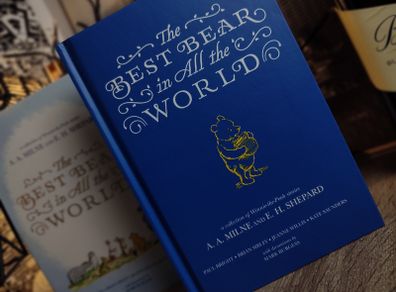 The Best Bear in All the World ! Winnie-the-Pooh !by A.A. Milne ! Hardcover ! 2016 ! by Dutton Books !