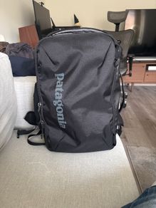 Patagonia mini mlc black backpacking